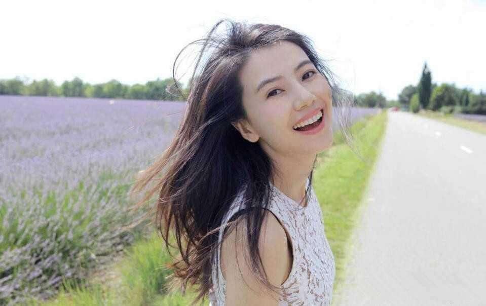 章子怡、黄圣依、周迅，中国最纯天然的六张美人脸