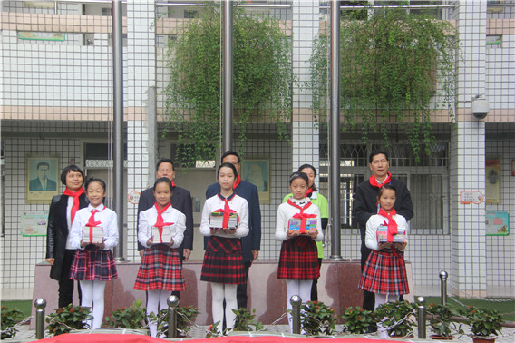 “中国航天启明图书室”落户福建福州鼓楼区第一中心小学