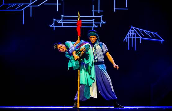 遥远的民族文化，也可如此铭心刻骨——首部水族题材舞剧《木楼古歌》即将赴京演出