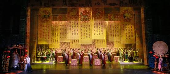 中国东方歌舞团贺岁巨献，《金砖之夜》、《十二生肖》好剧成双！