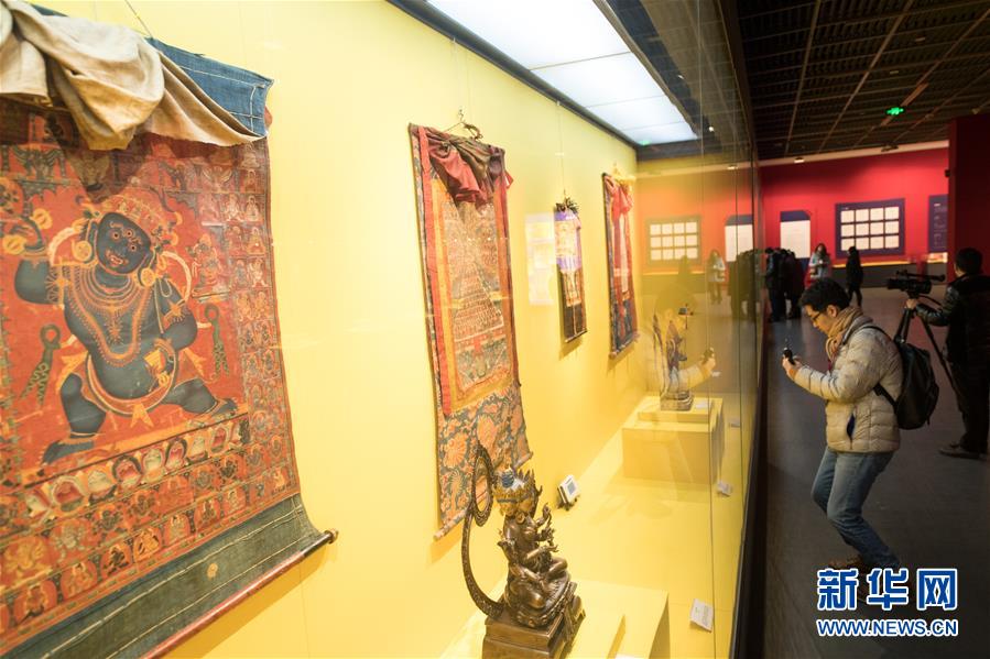 西藏文物珍品亮相西子湖畔