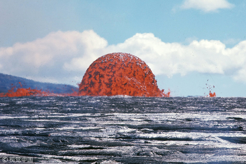 美国：49年前的火山喷发火了 罕见圆顶熔岩“喷泉”风靡网络