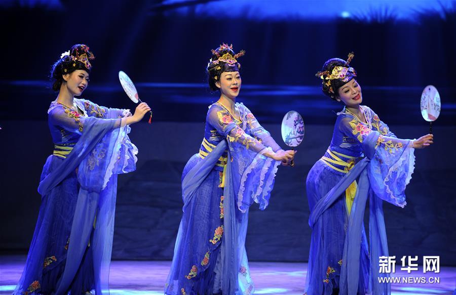 屈原故里民俗歌舞剧《大端午》在京上演