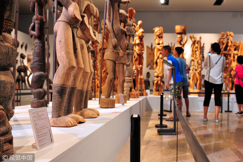 非洲雕刻艺术精品展在中国国家博物馆举行