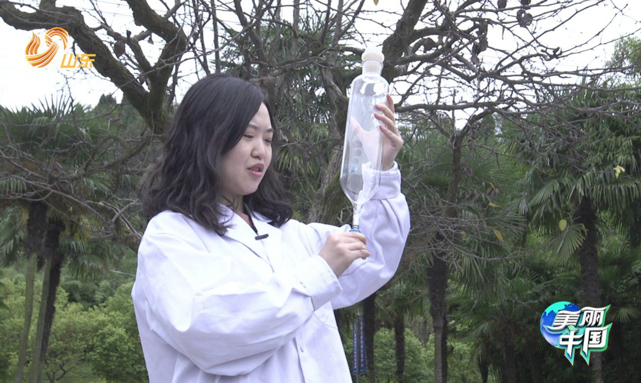 《美丽中国》嗅辨师闻臭识污染 研究员登81米塔吊作业