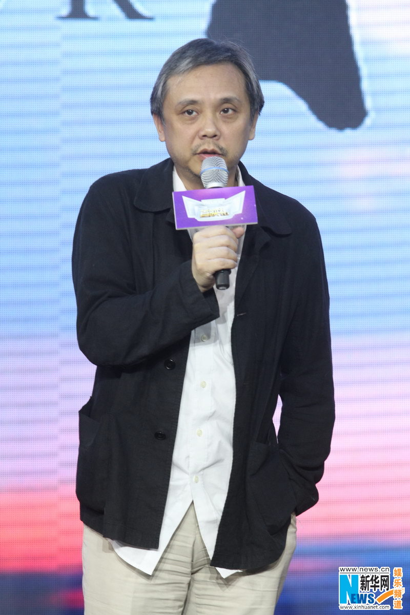 《四大名捕》首次亮相 刘亦菲上演特异功能