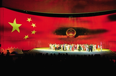 《天安门》80分钟看遍北京新旧故事