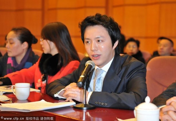 李云迪当选重庆政协常委 谏言艺术萌态天成