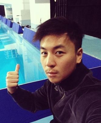 释小龙18岁助理跳水节目溺亡：警方介入调查