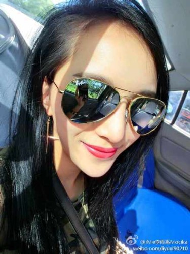 前快女整容成畸形锥子脸 网友惊呆(图)