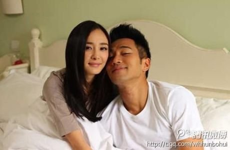 杨幂刘恺威宣布明年1月结婚 晒无名指钻戒