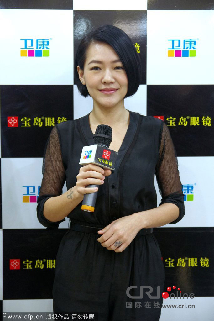 王力宏硕士刘德华初中成龙小学 港台明星学历揭秘(图)
