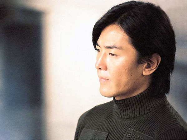 王力宏硕士刘德华初中成龙小学 港台明星学历揭秘(图)