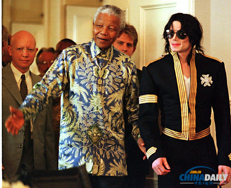 照片追忆曼德拉：南非前总统和他的明星“粉丝”