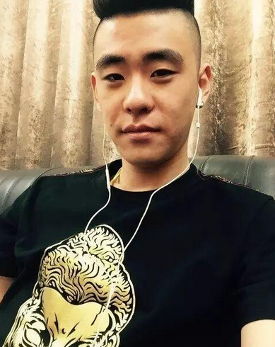 张云雷度过危险期 身体虚弱亲手写字感谢关心