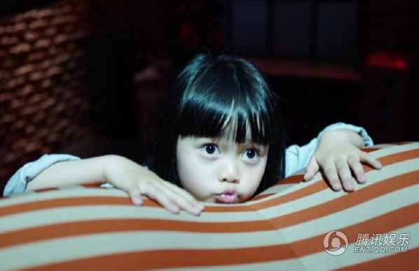 TFBOYS关晓彤“国民”演员凑成一家人了