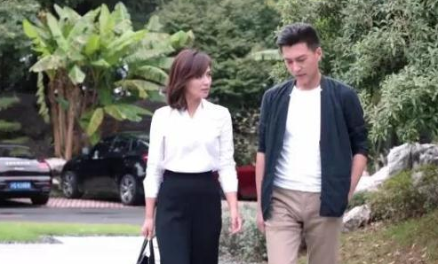 刘涛靳东老婆聚餐 老谭在戏中被冷落戏外有佳人