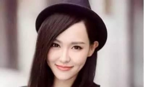 娱乐圈带酒窝的女明星 哪个是你心中的梨涡女神