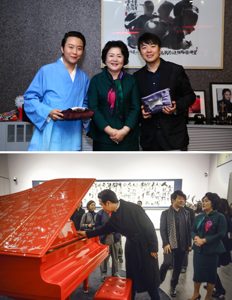 韩总统夫人参观韩美林艺术馆 李玉刚郎朗获邀