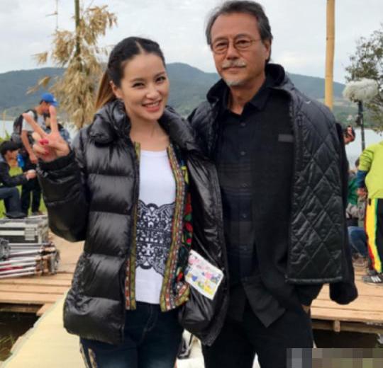 琼瑶男神现状：秦汉刘德凯帅气依旧 咆哮帝最幸福