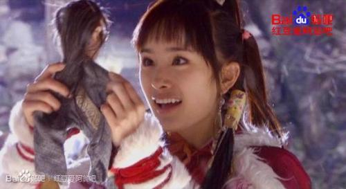 盘点众女星出道前清纯照 不像现在都整得差不多！