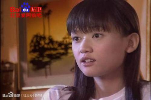 盘点众女星出道前清纯照 不像现在都整得差不多！
