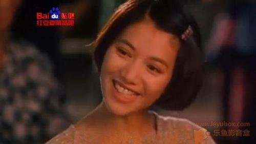 盘点众女星出道前清纯照 不像现在都整得差不多！