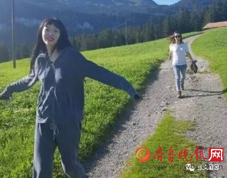 比她放浪形骸的多了为啥崔雪莉放飞自我就有错？或许只是因为长得太清纯