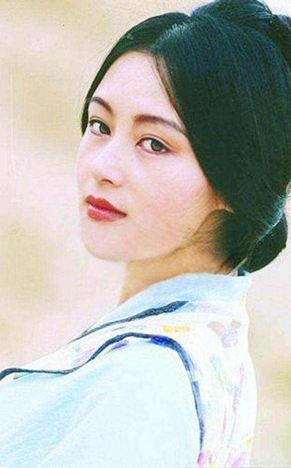 她的美不娇不媚不逼人，林青霞王祖贤也无法复制