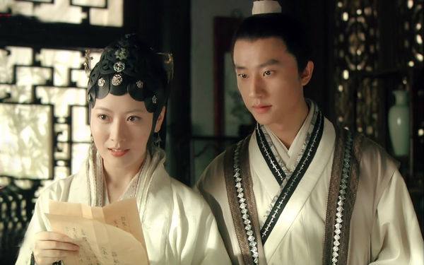 他17岁出道 杨幂赵丽颖杨洋都曾给他做配角 如今却变这样