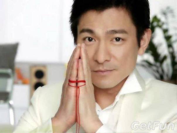 明星的软肋：刘德华怕老鼠、袁咏仪怕鸡、成龙怕打针