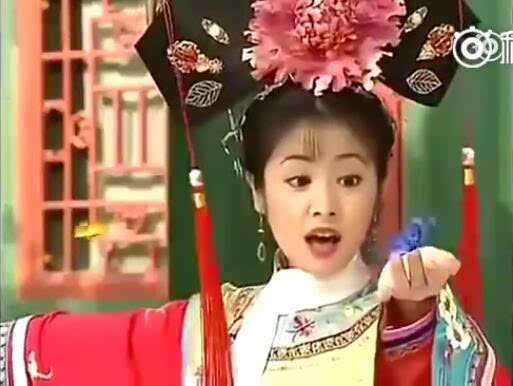 新旧版《还珠格格》香妃引蝴蝶 一个美如画一个竖汗毛