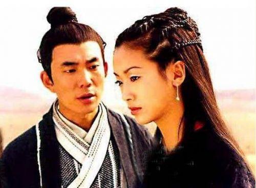 她是最黑小龙女与郭富城张国荣拍戏 也是刘德华最佳搭档