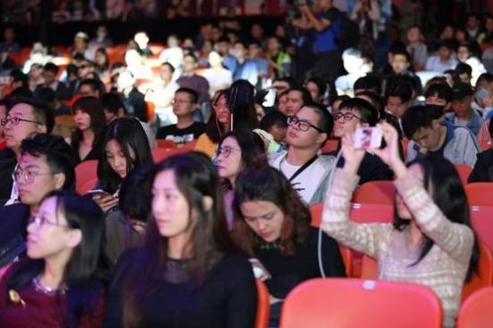 “迷上”科幻演唱会深大唱响，晨星科幻文学奖尘埃落定