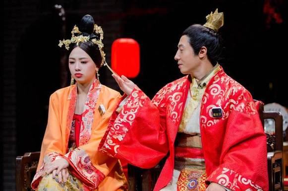 何炅掀全员大乱斗？《明星大考核2》鬼鬼争宠杨蓉