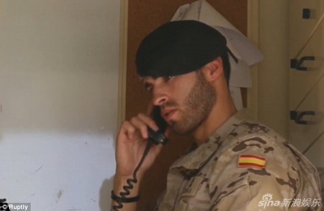 22岁西班牙军人获封最性感战士 曾当男模