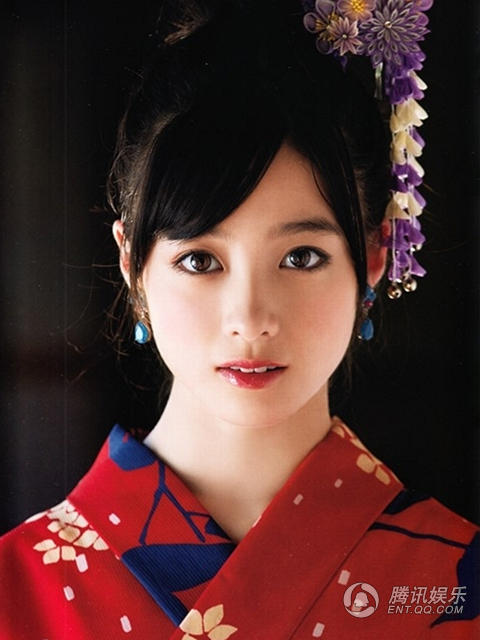 日本千年美女曝和服写真 15岁桥本环奈清纯动人