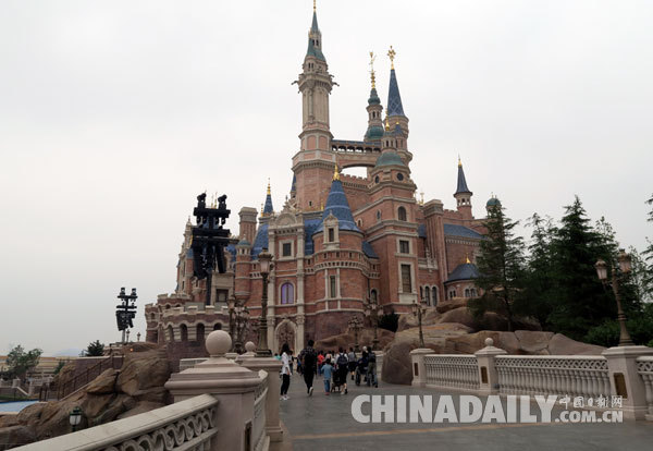 探营上海迪士尼：糅合中国元素 游乐项目露真容