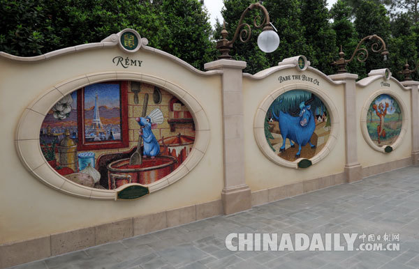 探营上海迪士尼：糅合中国元素 游乐项目露真容