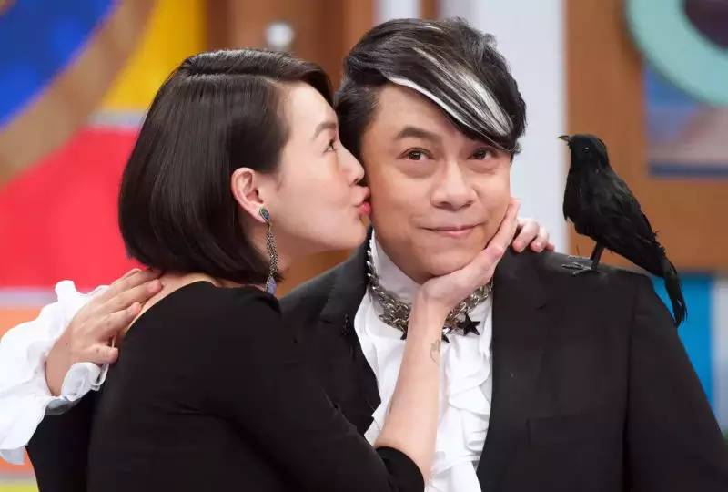 感情好到不能恋爱 娱乐圈男女友谊揭秘