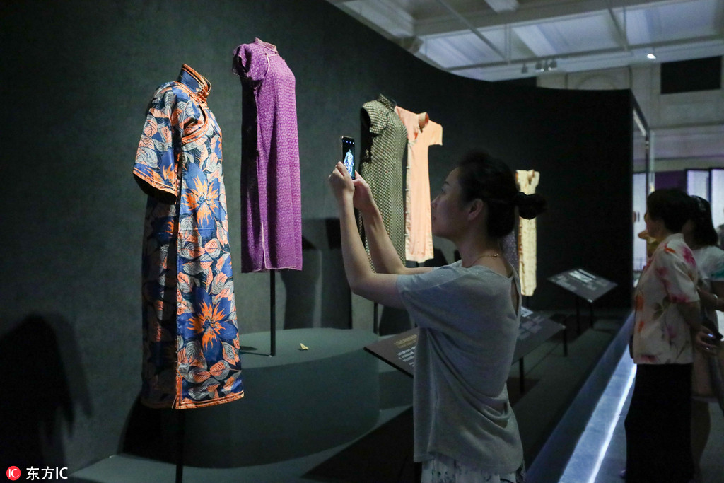 70余件海派旗袍亮相上海 探寻民国上海女性生活状态
