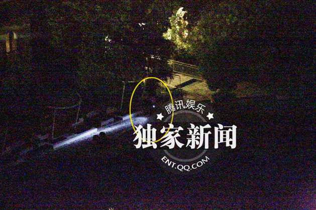 《一代宗师》片场曝光 章子怡哥哥温馨探班