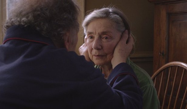 《爱》获五项奥斯卡提名 85岁老妇入围影后