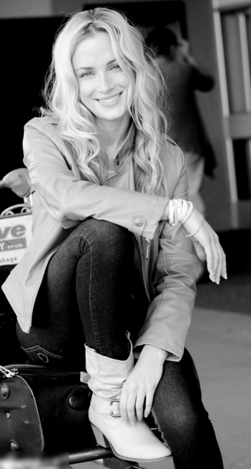 被认为系故意杀人庭审推迟至下周进行