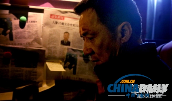 《警察故事2013》刘烨“做局”成龙上演“困兽斗”